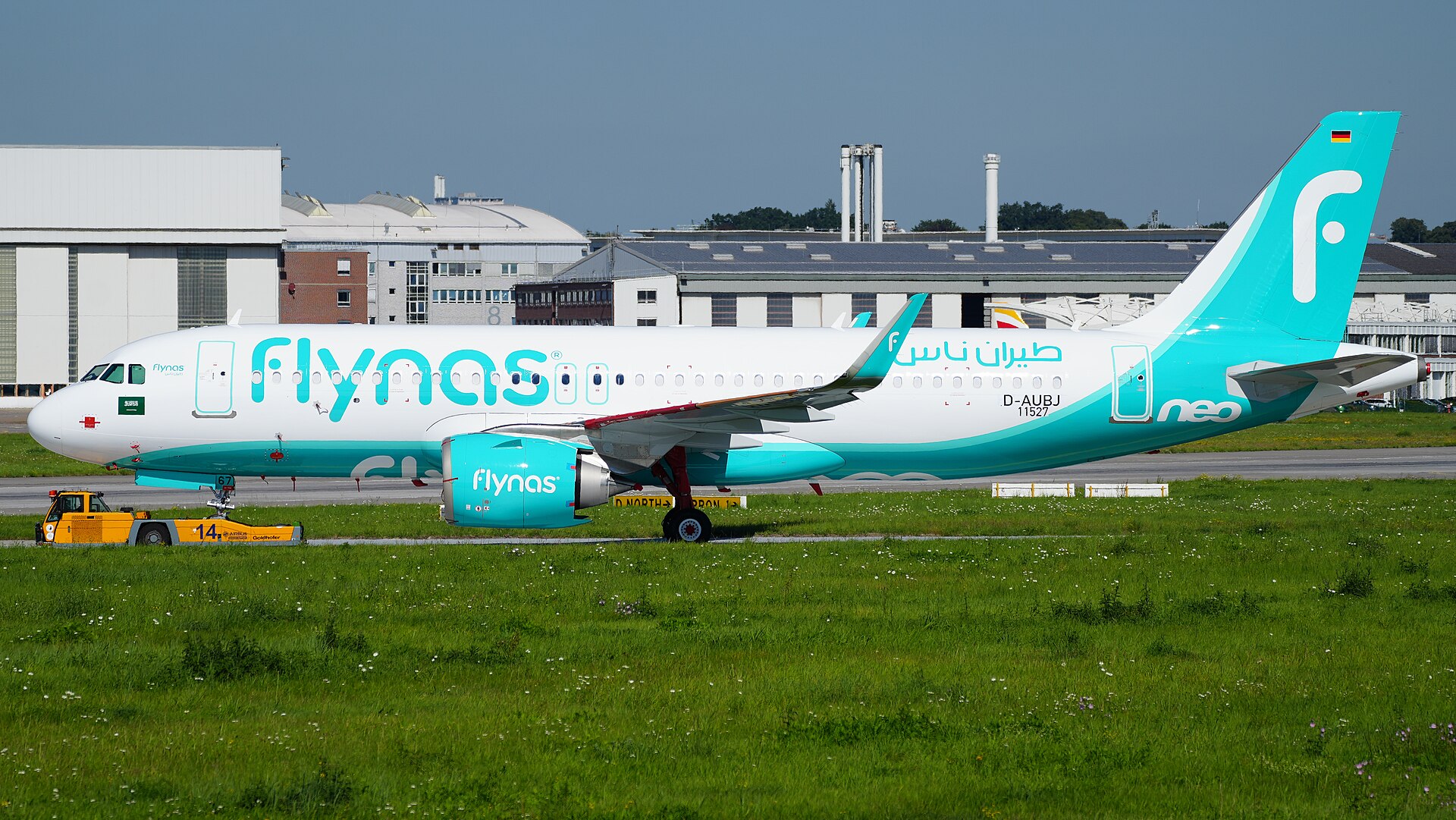 Flynas aircraft (XY) — maskapai rute internasional, photo via Wikimedia Commons (Wikipedia summary)